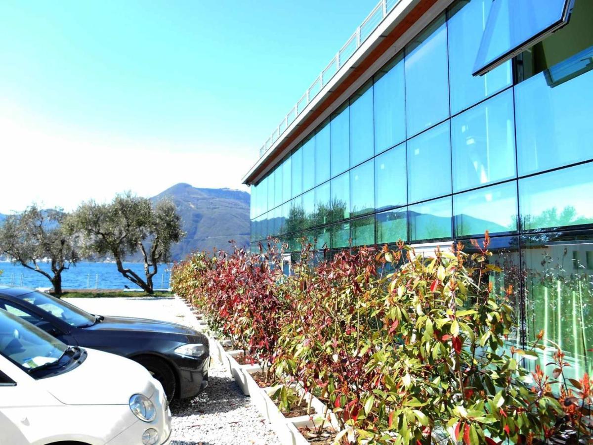 Direttamente Al Lago Apartments Marone Szoba fotó